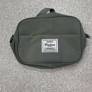 Floless Green Cosmetic Bag